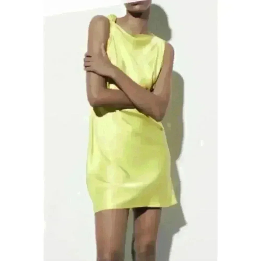 Zara Yellow Midi Dress - Picture 2 of 9